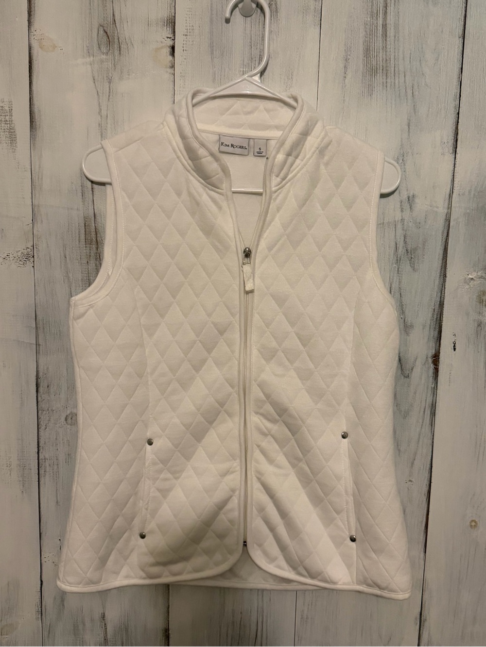 Kim Rogers White Quilted Sleeveless Zip Vest